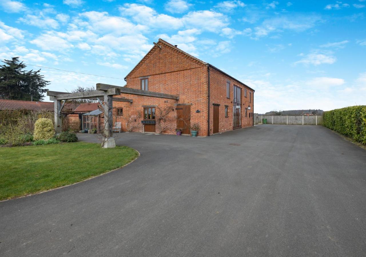 Elms Barn Wangford Exterior foto